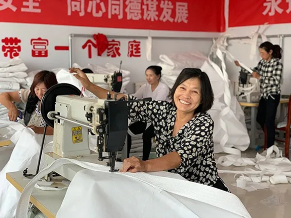 2020年度央企十大暖镜头温情上映