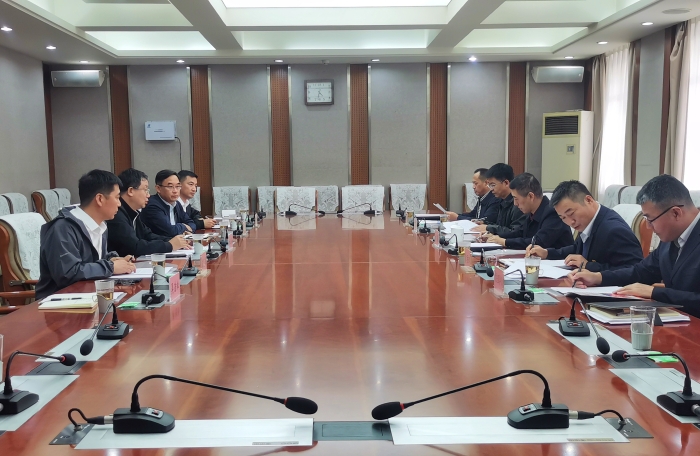天津公司领导一行赴呼铁局开展中蒙俄海铁联运物流项目专题调研
